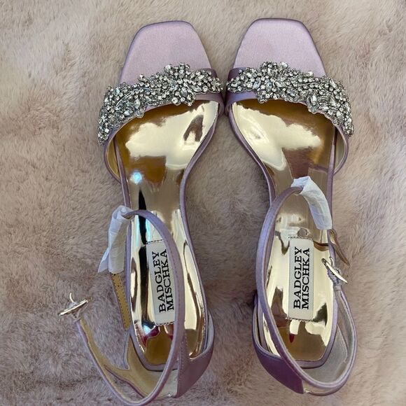 Badgley Mischka Alison Block Heel Sandal - Picture 13 of 14